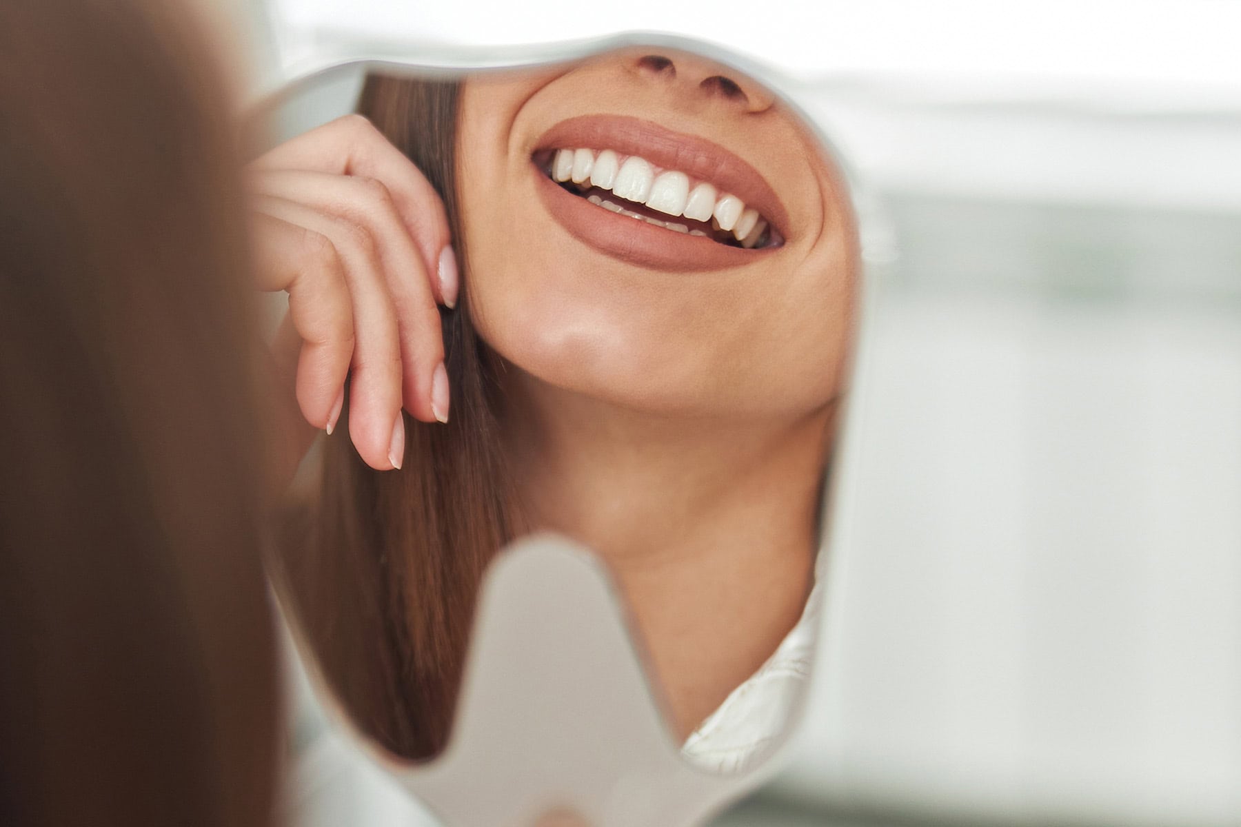 Veneers vs Crown